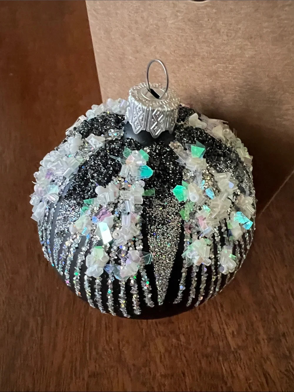 💎Black Beaded Holiday Ornament with Iridescent Accents💎